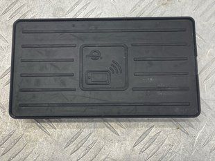 Беспроводное зарядное устройство 4M0035502A Audi Q7