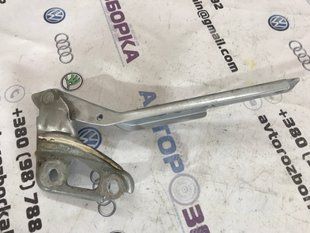 Петля капота 4L0823302 Audi Q7