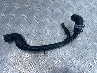 Патрубок 03L122157K Volkswagen Tiguan