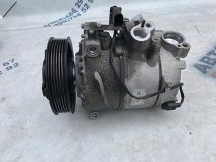 Компресор кондиціонера 4E0260805AR Audi Q7