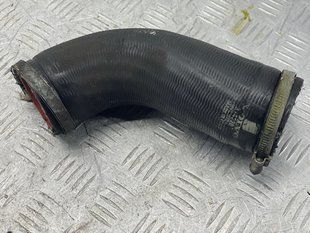 Патрубок інтеркулера 31422062 Volvo XC90