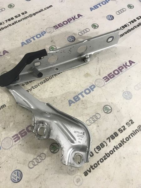Петля капота 4G8823301E Audi A6