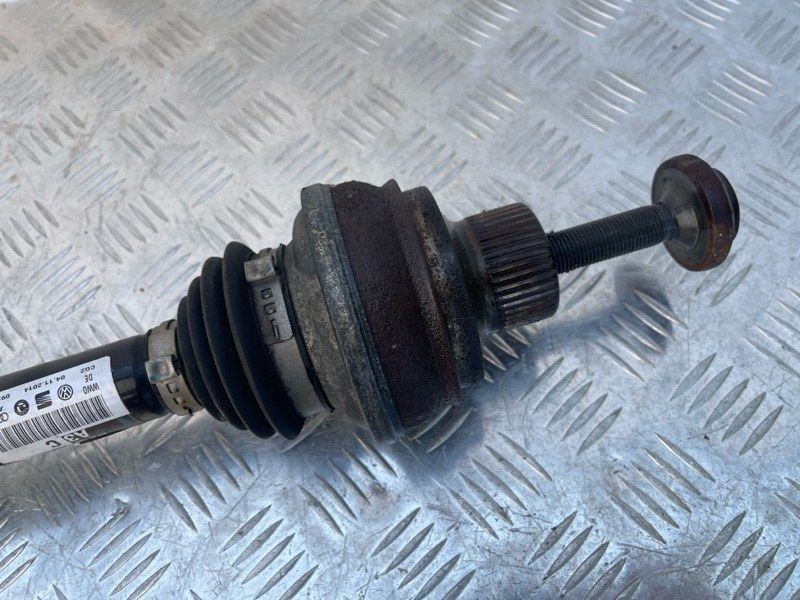 Полуось 8R0501203C Audi Q5