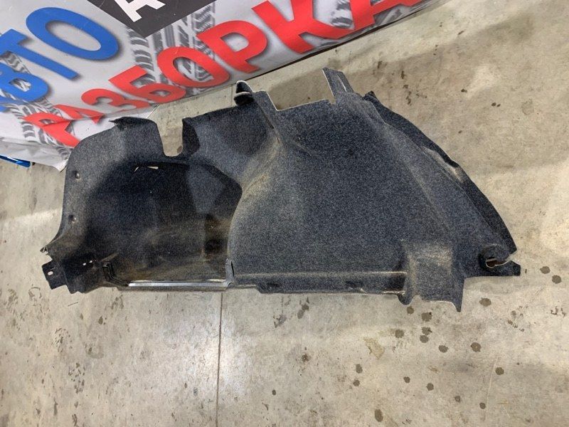 Обшивка багажника 561867427M Volkswagen Passat
