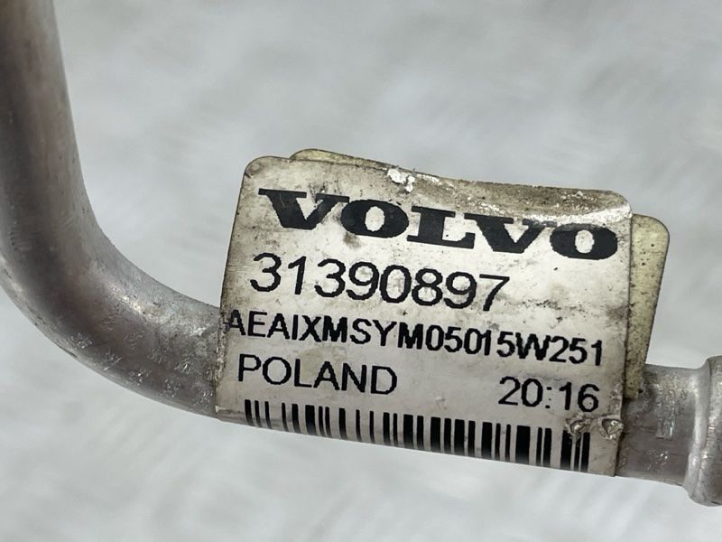 Шланг кондиционера 31390897 Volvo XC90