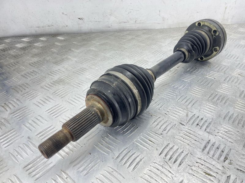Полуось 7P0407271A Audi Q7