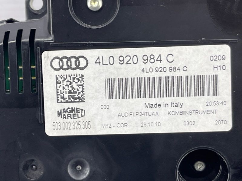 Комбінація приладів Audi Q7