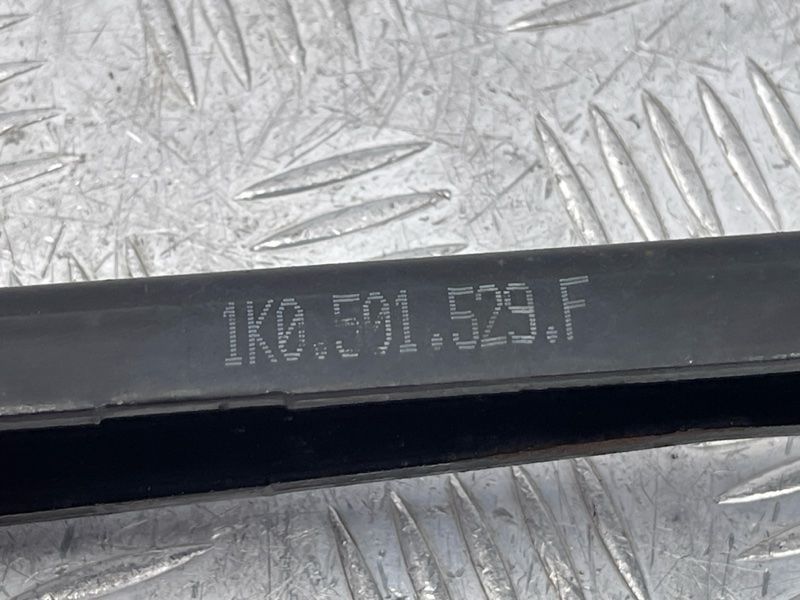 Важіль задньої підвіски поперечний нижній 1K0501529F Volkswagen CC