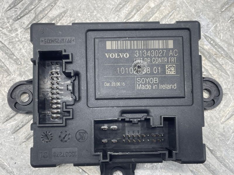 Блок керування дверей 31343027 Volvo XC60