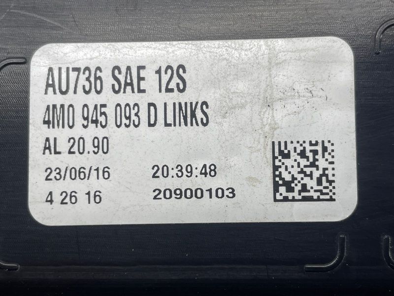 Стоп / ліхтар 4M0945093D Audi Q7