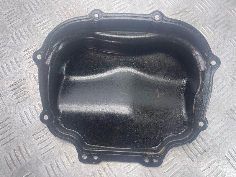 Крышка 06E109285J Audi S4