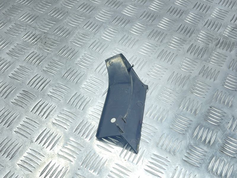 Накладка заднего фонаря 4G5945253 Audi A6