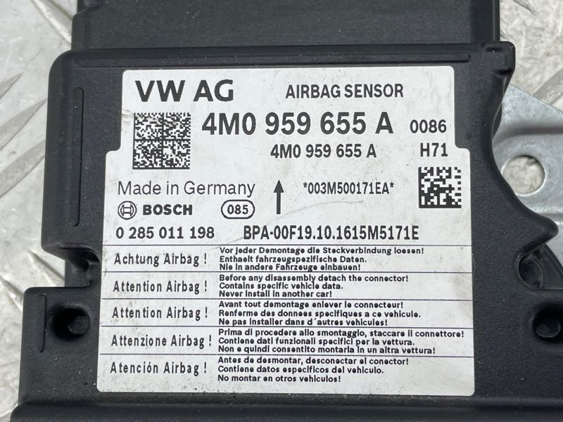 Блок керування подушками безпеки / SRS 4M0959655A Audi Q7
