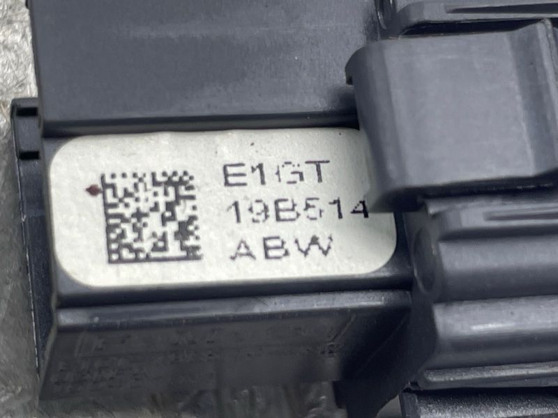 Кнопка відкривання кришки багажника E1GT19B514ABW Ford Edge