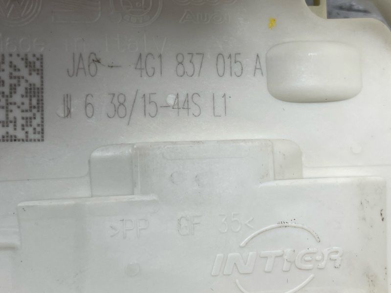 Замок двери 4G1837015A Audi A7