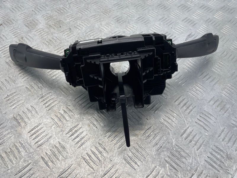 Блок підкермових перемикачів 31481765 Volvo XC60