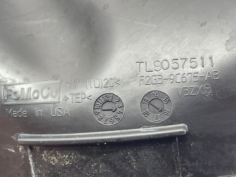 Повітропровід повітряного фільтра F2G39C675AB Ford Edge