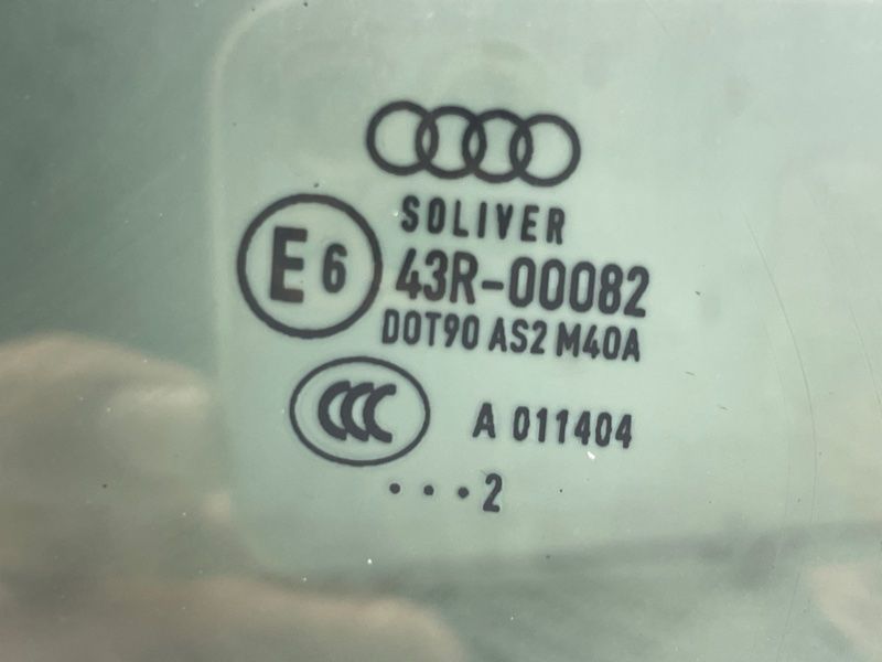 Стекло двери Audi A4 Allroad