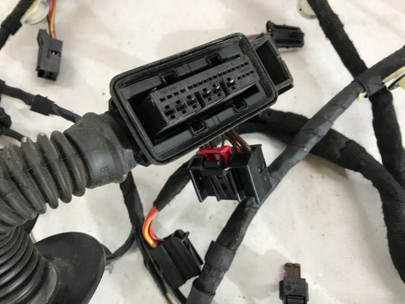 Проводка дверей 4G8971030BG Audi A7