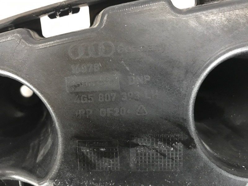 Направляюча / кріплення / кронштейн бампера 4G5807393 Audi A6