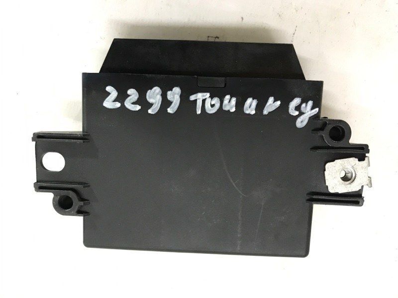 Блок керування парктроніками 7P6919475B Volkswagen Touareg