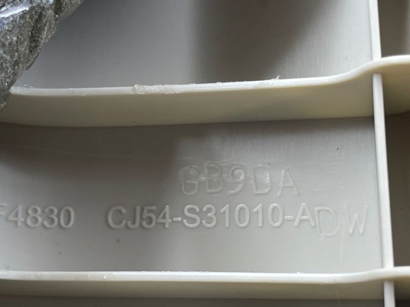 Облицювання стійки cj54s31010adw Ford Escape