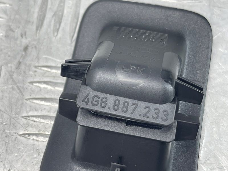 Накладка ISOFIX 4G88872336PS Audi A6 Audi A6, Audi A7, Audi RS7, Audi S6, Audi S7