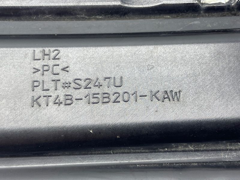 Накладка протитуманної фари KT4B15B201KAW Ford Edge