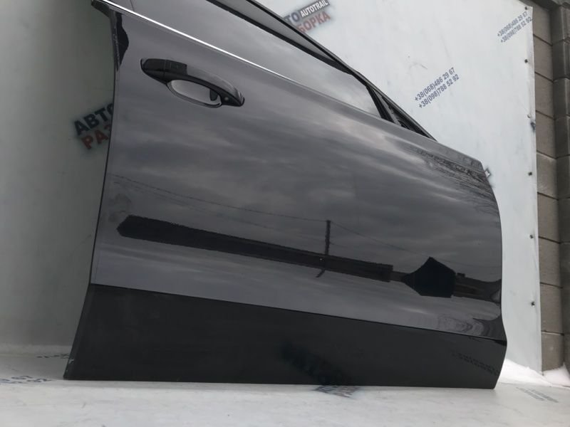 Двері 4H0831052B Audi A8