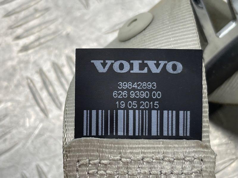 Ремень безопасности сиденья 3-го ряда 39842893 Volvo XC90