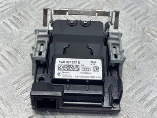 Камера асистента зміни смуги руху 8W0907217B Audi A4 Allroad