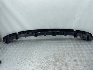 Направляюча заднього бампера 4M0807458 Audi Q7