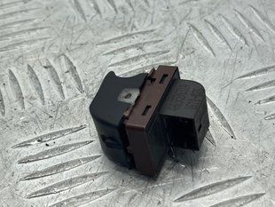 Кнопка відкривання кришки багажника 4H0959831A5PR Audi A6