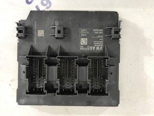 Блок комфорта 5K0937086N Volkswagen Tiguan