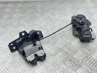 Двигатель доводчика крышки багажника 31384699 Volvo XC60