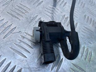 Клапан електромагнітний 1K0906283A Volkswagen Touareg