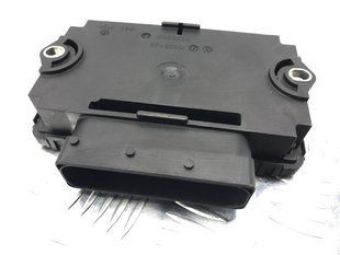 Блок керування стоянковим гальмом 7P0907801F Volkswagen Touareg