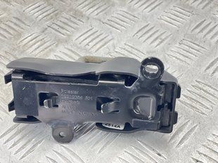 Скоба замка капоту 32219364 Polestar 2
