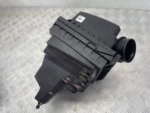 Корпус повітряного фільтра F2G39600AD Ford Edge