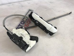 Ручка двери внешняя 5K4839015 Volkswagen Passat