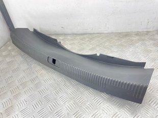 Накладка замка багажника 8W5863471B Audi A4