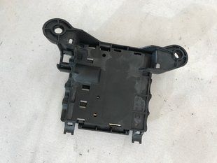 Блок распределительный 4G0937517 Audi A6