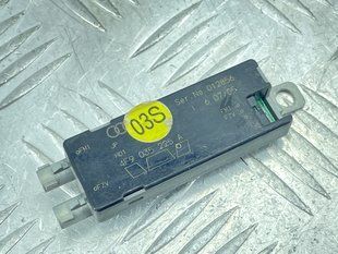 Підсилювач антени 4F9035225A Audi A6