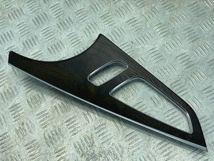 Декоративная вставка двери 4G8867409AJAJ3 Audi A7