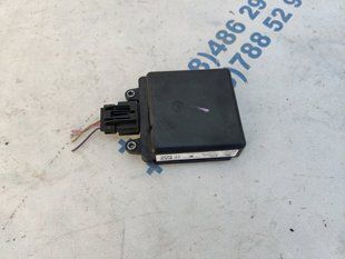 Датчик слепой зоны / Блок управления ассистента смены полосы движения EM2Z14C689A Ford Edge
