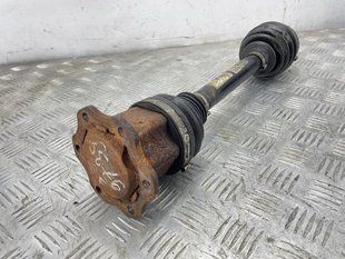 Привідний вал передній 4G0407271F Audi A6 Audi A6, Audi A7, Audi A8, Audi Q5, Audi RS7, Audi S6, Audi S7, Audi S8, Audi SQ5