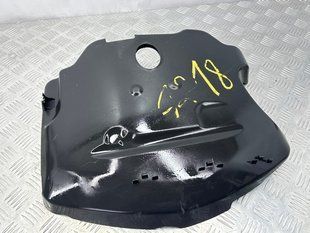 Накладка двигателя 06E103925AB Audi Q7