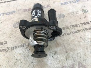 Корпус термостата FR3Z8575A Ford Edge