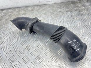 Патрубок воздушный 7L6129752B Audi Q7