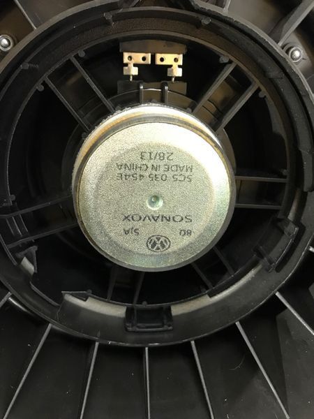 Задняя правая колонка в двери (динамик) 5C5035242A Volkswagen Beetle